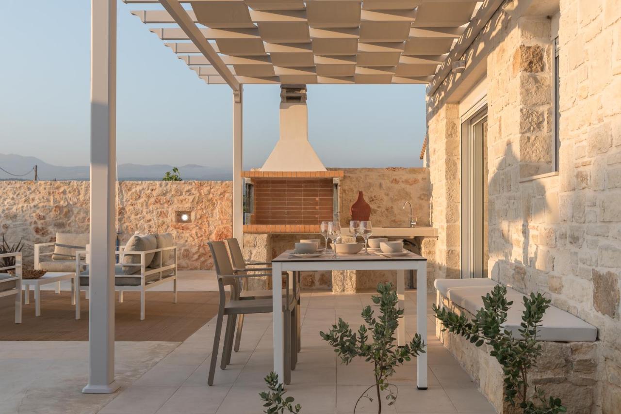 Evaero Villas I, Ii, Iii, IV - An Ever-So Inviting Escape, By Thinkvilla Sfakaki Exterior photo