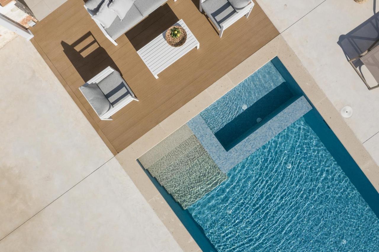 Evaero Villas I, Ii, Iii, IV - An Ever-So Inviting Escape, By Thinkvilla Sfakaki Exterior photo