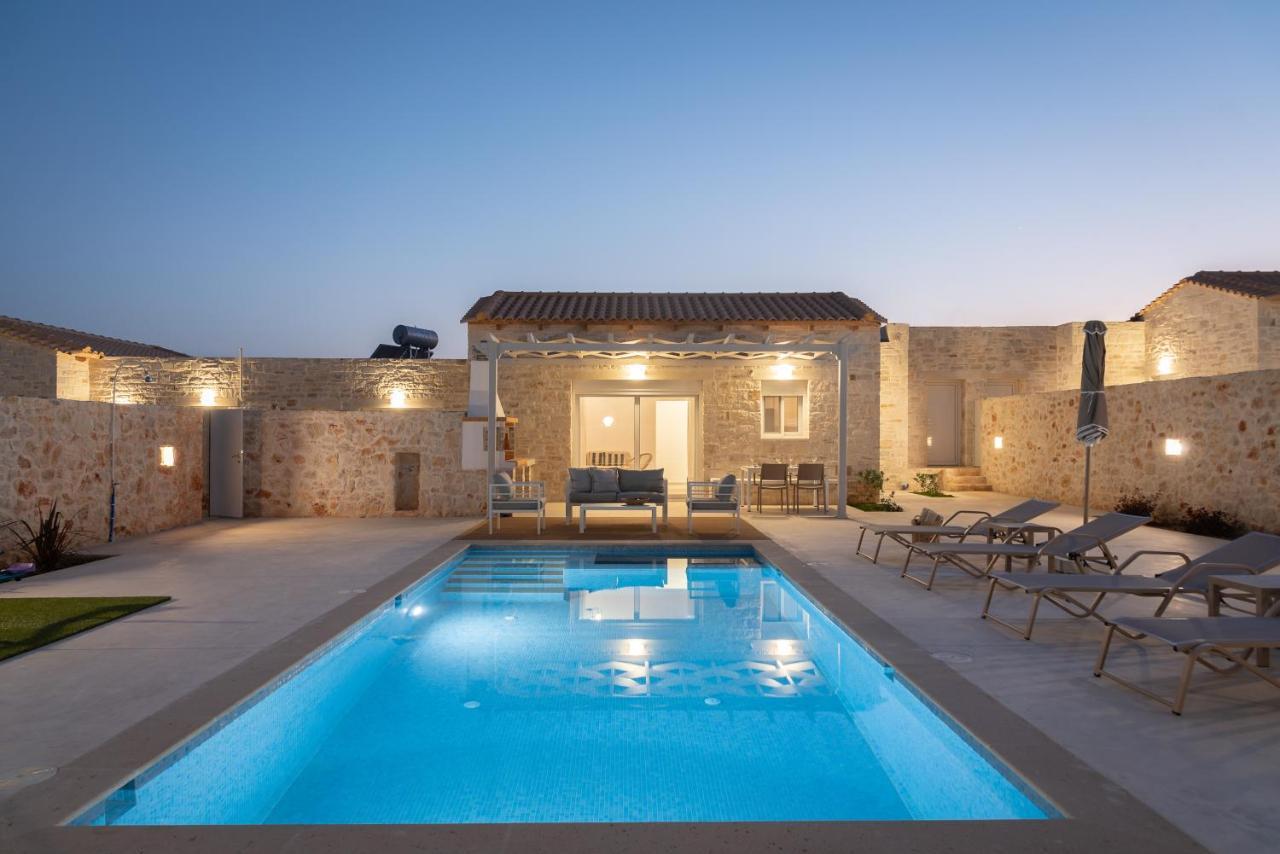 Evaero Villas I, Ii, Iii, IV - An Ever-So Inviting Escape, By Thinkvilla Sfakaki Exterior photo